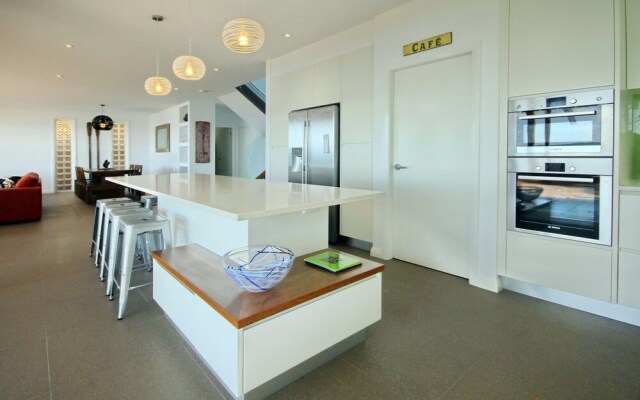 Ebb and Flow @ Corlette