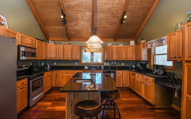 Mountain Merlot 5 Bedroom House