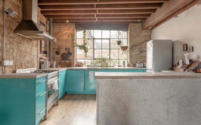 Stylish 2 Bedroom Flat in Southwark