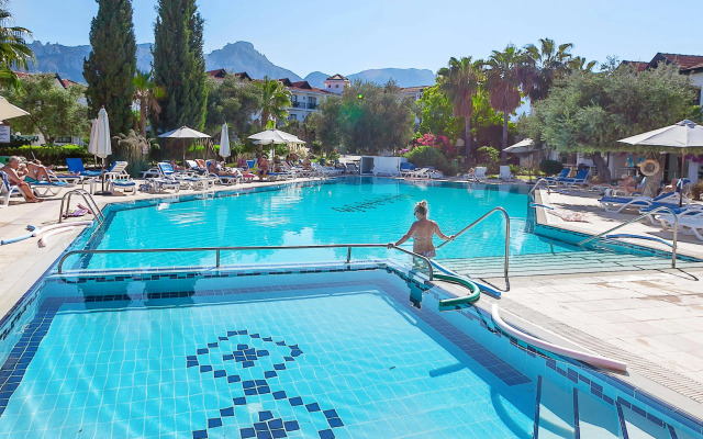 The Ship Inn Hotel and Villas