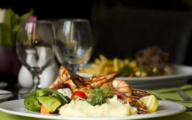 Golden Tulip Al Jazira Hotel