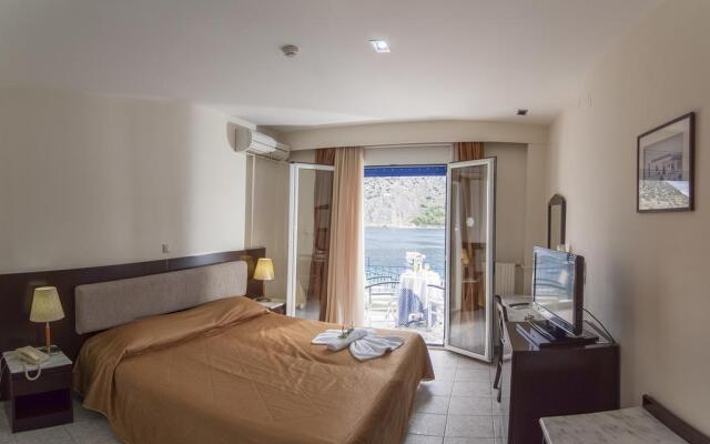Minoa Hotel
