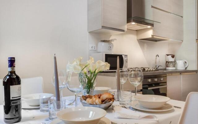 Uffizi-Ponte Vecchio Apartment