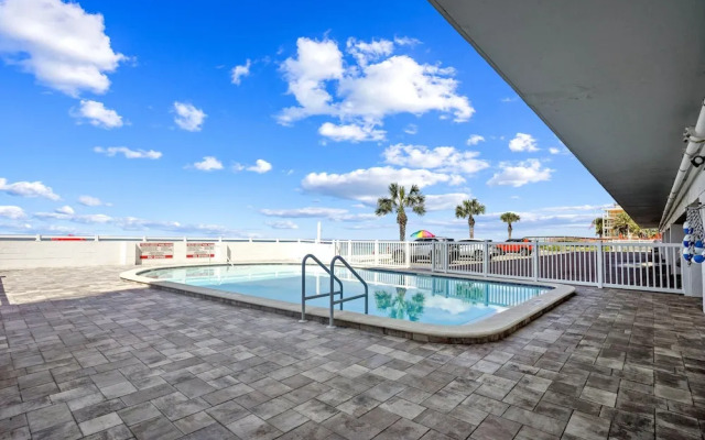Harbor House 37