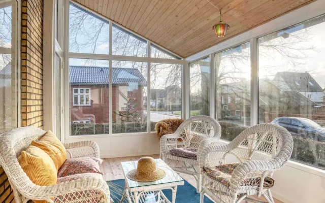 6 Person Holiday Home in Strandby