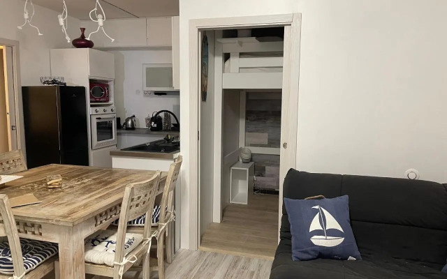 3 Pieces Avec Terrasse Entre Plage Et Centre Ville