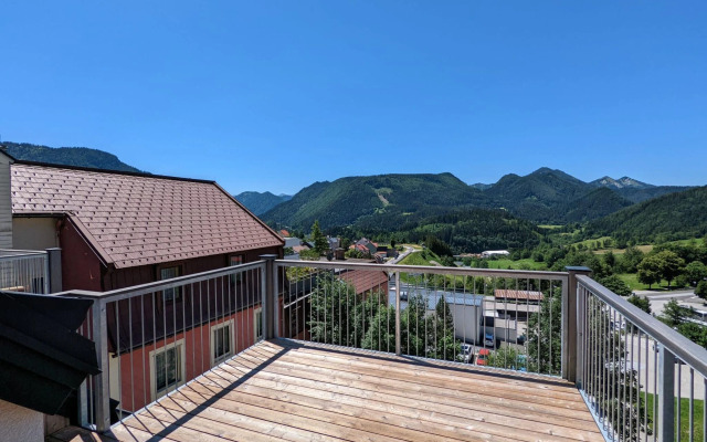 Cozy apartment in Mariazell in a charming area