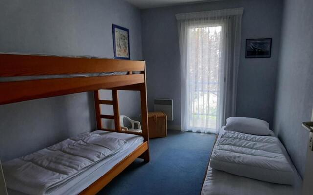 Sumptuous Holiday House Near The Beaches