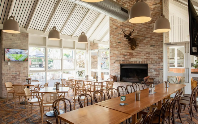 Camden Valley Inn