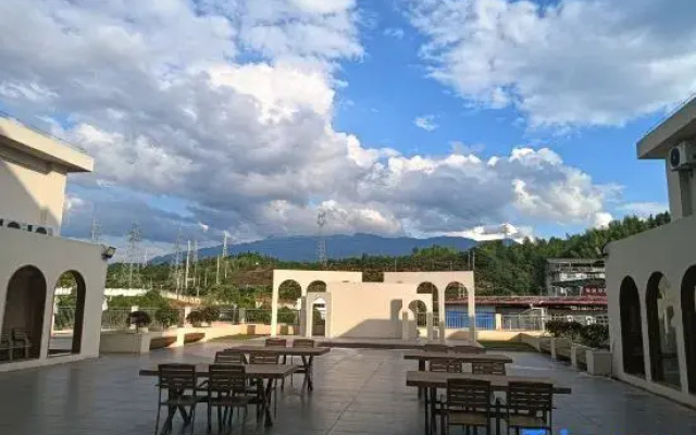 Jianning Ruixifuyan Apartment