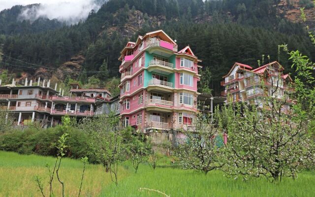 OYO 13743 Home Modern 2BHK Near Mall Road