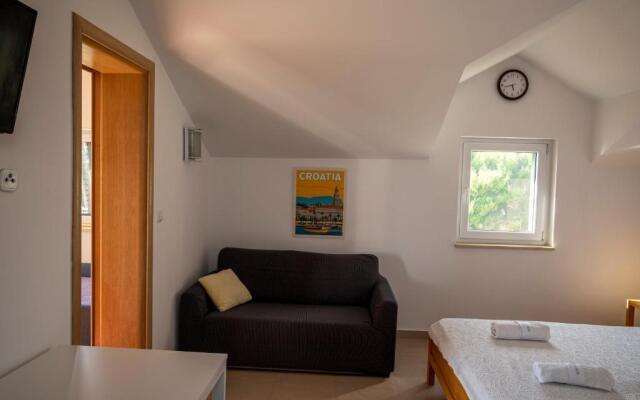 Beach Apartments Marijana