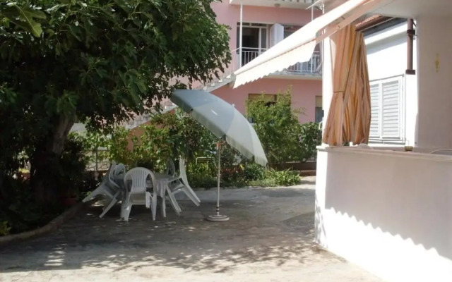 Franka - 70 m From sea - A1