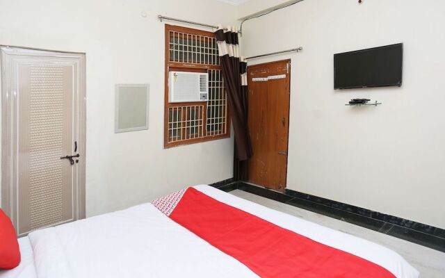 OYO 38149 Shiva Guest House