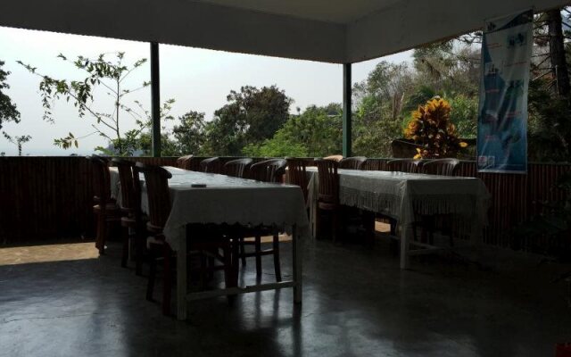 Chez Felix Hotel