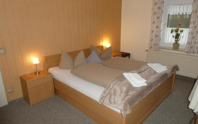 Gaststätte & Pension Oelmuehle