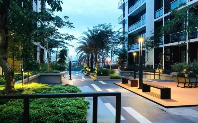 Quality Hotel & Suites Montreal East