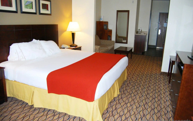 Holiday Inn Express & Suites Superior by IHG