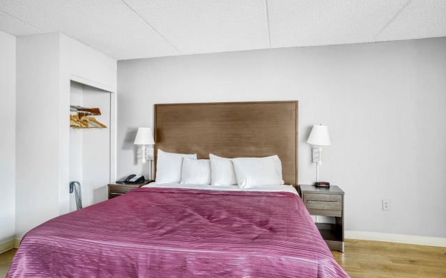 OYO Hotel Burlington South