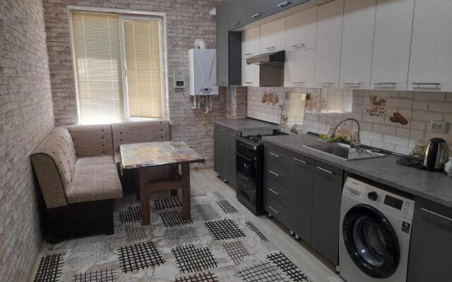 Уютная 2-х комнатная квартира 82м2 в Центре города!