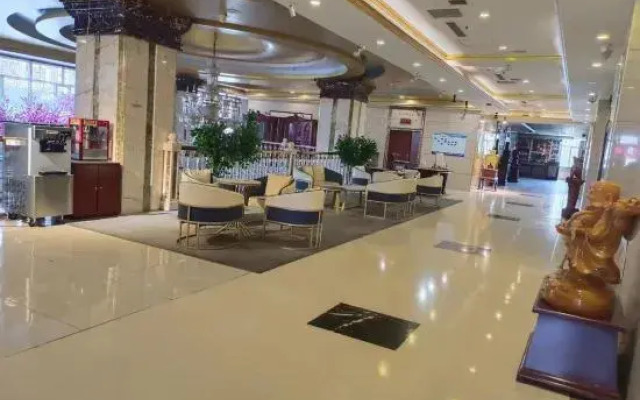 Guanghui Holiday Hotel