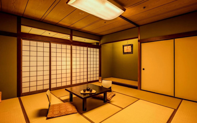 Ooedo Onsen Monogatari Premium Seiunkaku