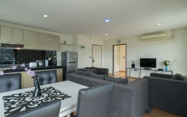 GoldStone Residency Patong , Phuket