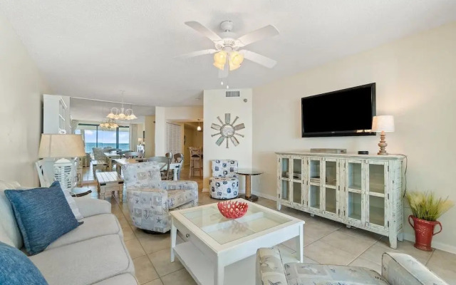 Pelican Pointe 1203