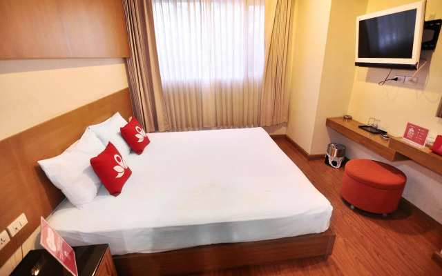 ZEN Rooms Surawong