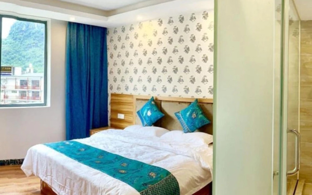 Yangshuo Qingyunge Hotel