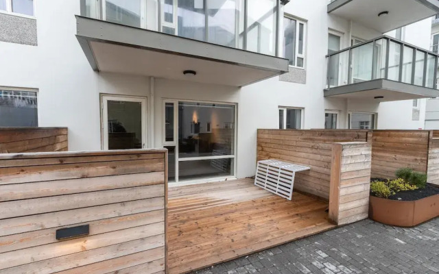Apartment FR8