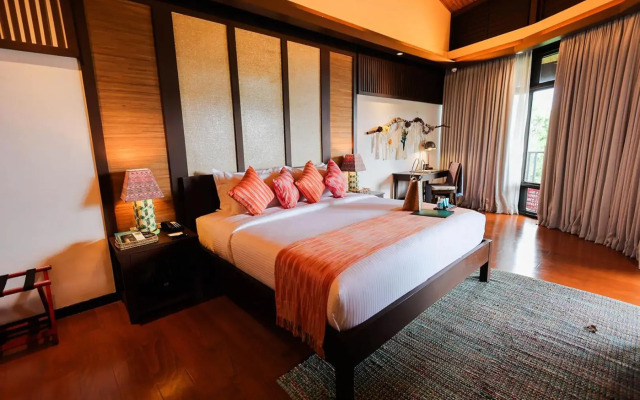 Lihim Resorts