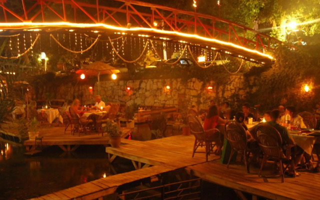Arikanda River Garden Hotel
