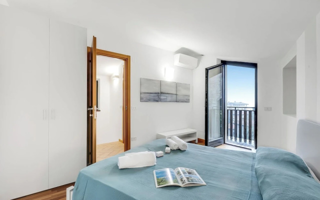 Zagara House Lake View & Shared Pool