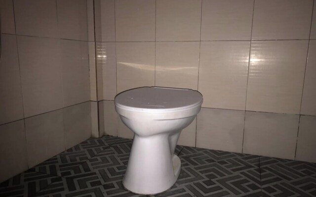 Hotel O Penginapan Mc Lodge