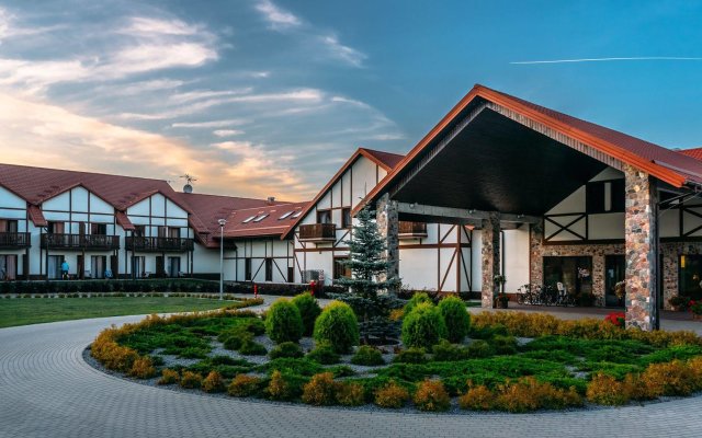 Mikołajki Resort by DeSilva