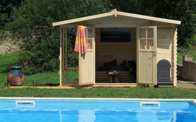 Cosy Castle in Onlay with Swimming Pool