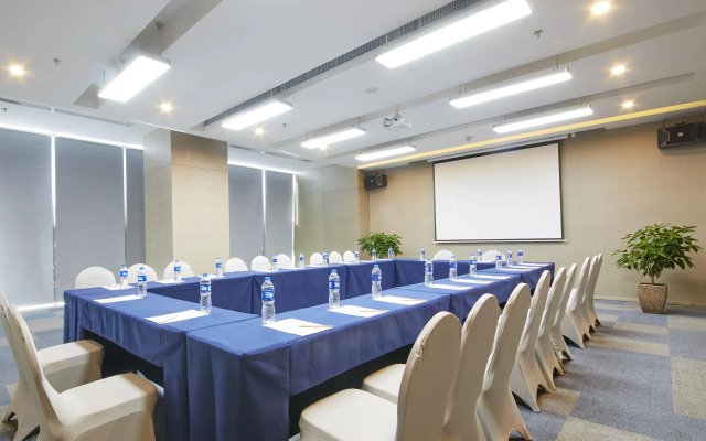 Holiday Inn Express Panjin Downtown by IHG