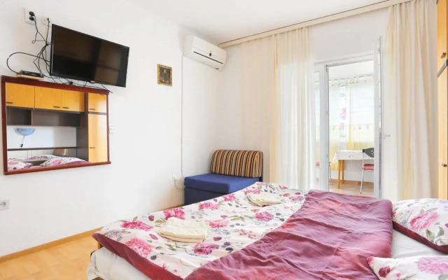 Studio Tucepi 6695b