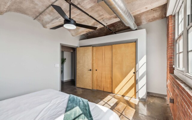 Luxury Historic Loft with Gym