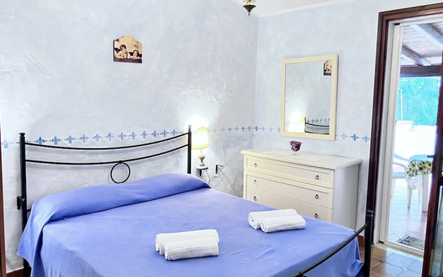 Cozy Apartment 50 mt From the sea