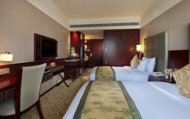 Days Hotel & Suites Xinxing Xian