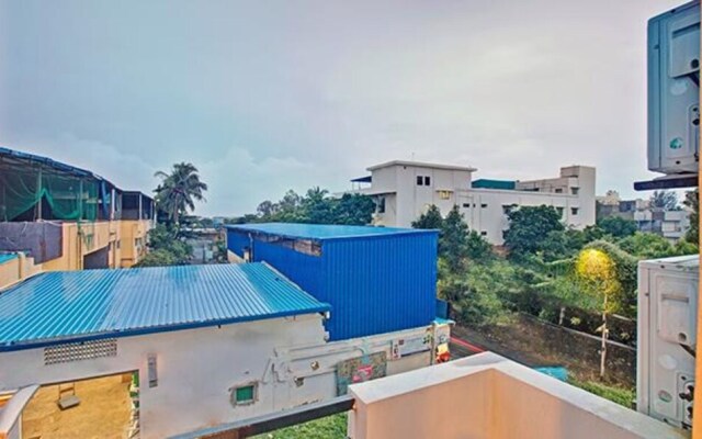 FabHotel Olive Residency Inn