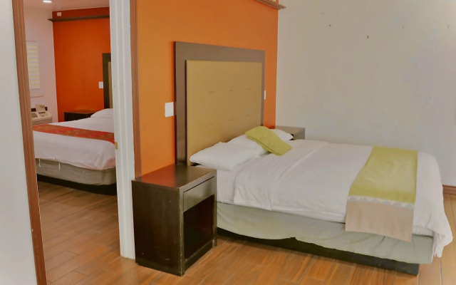 Norwalk Inn & Suites