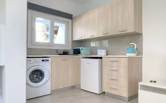 Phaedrus Living Napa Blue Luxury Flat