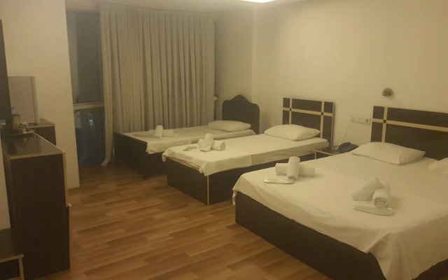 hotel golden star