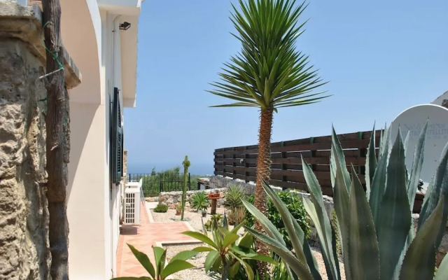 Villa Goodens by Amy Villas