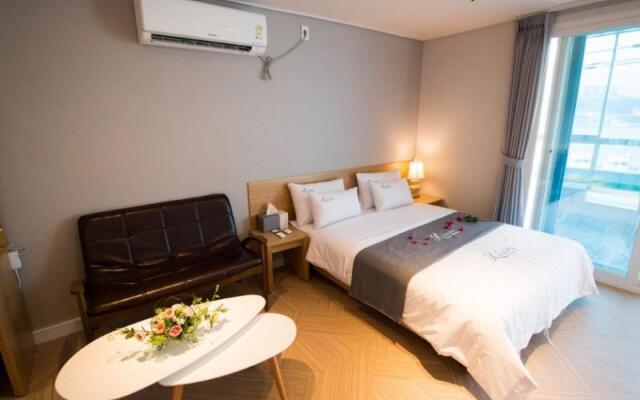 Yeosu Rium Spa Hostel