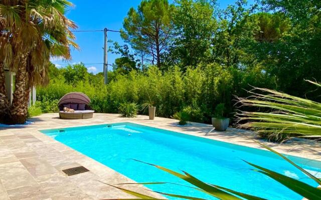 studio indépendant dans villa avec piscine jacuzzi