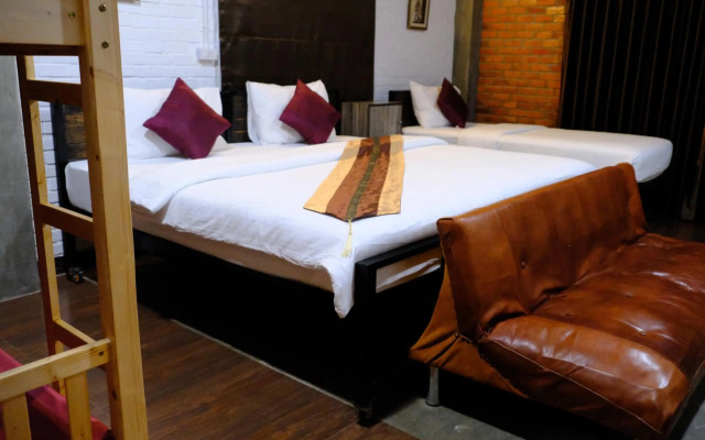 BAAN 9'NAN Guest Home in NAN City.